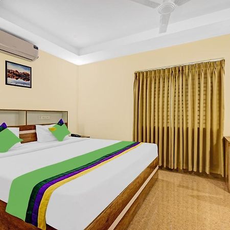 Collection O Royal Suites Бангалор Экстерьер фото